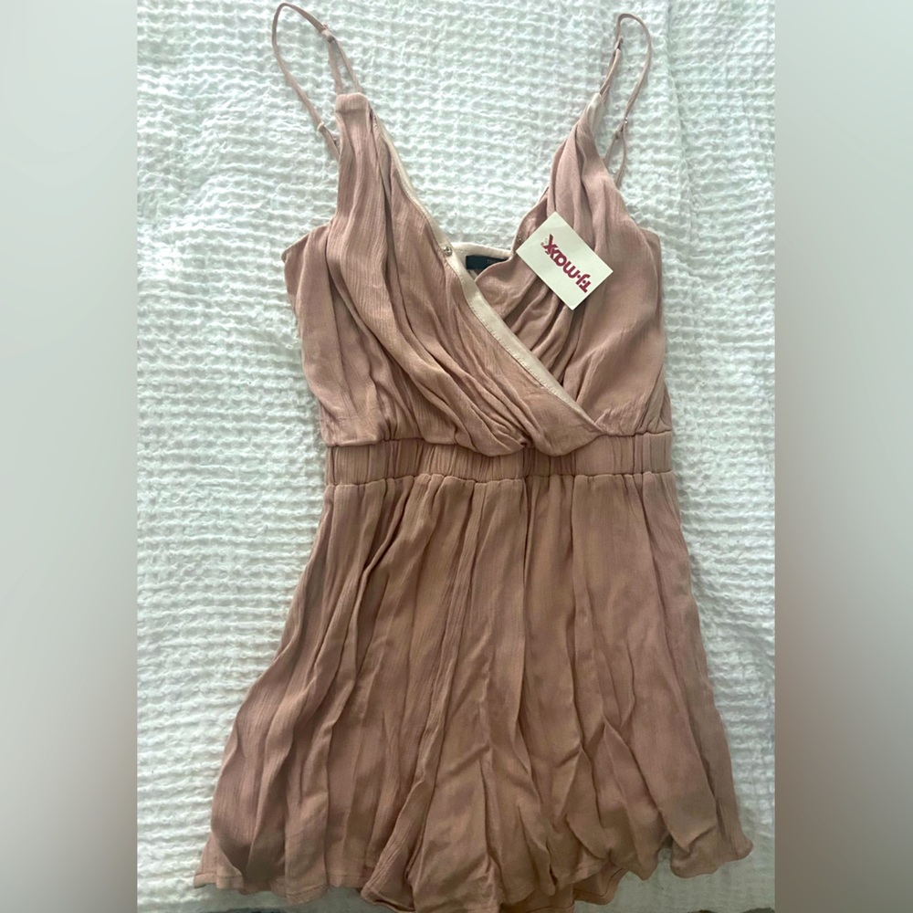 Mauve spaghetti-strap romper